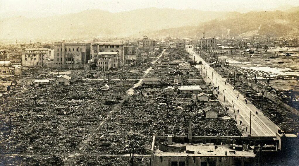 Япония 1945 Хиросима и Нагасаки. Атомная бомбардировка японских городов Хиросима и Нагасаки. 9 августа хиросима