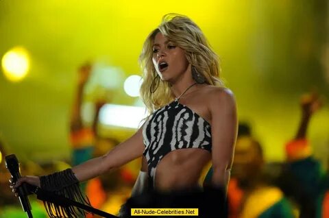 Dance midnight shakira