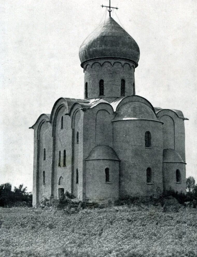 Зодчество в 13 14 веках на руси. Архитектура древней Руси 12- 13 веков. Архитектура древней Руси 11 13 века. Однокупольный храм в Новгороде. Зодчество 12-13 века на Руси.