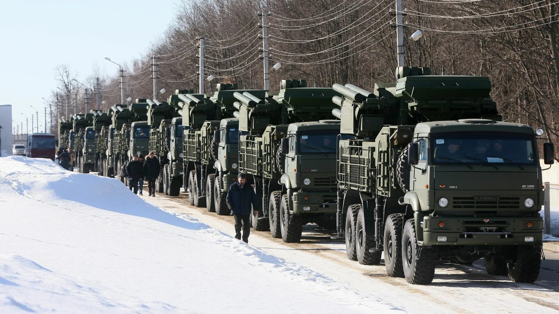 КАМАЗ панцирь с1. Панцирь с1 в Арктике. Панцирь с1 вс РФ. Панцирь-с1 на шасси man-sx45. Панцирь сугроба