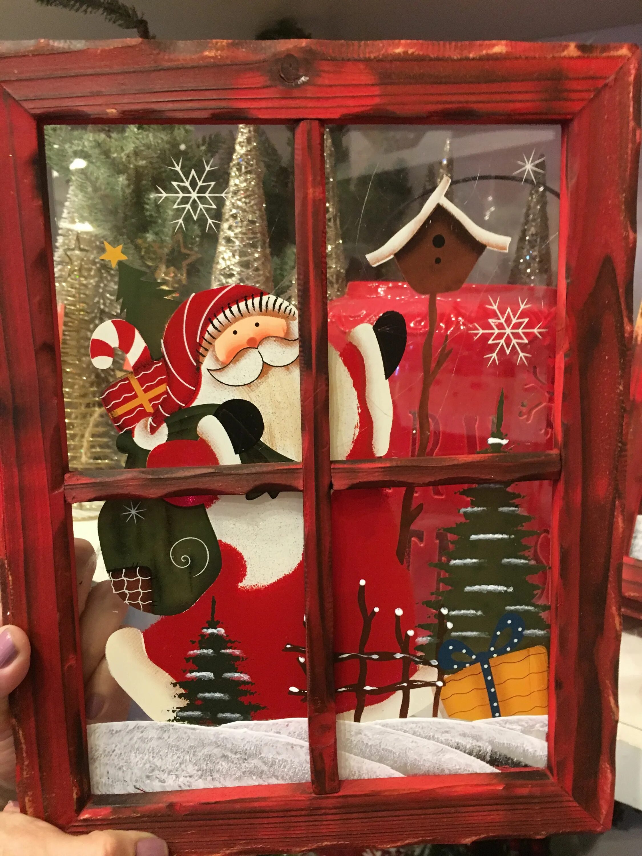 декоративное окошко на новый год. новогодние окошки своими руками. декоративное новогоднее окно своими руками. украсить окна к новому году. поделка новогоднее окошко.