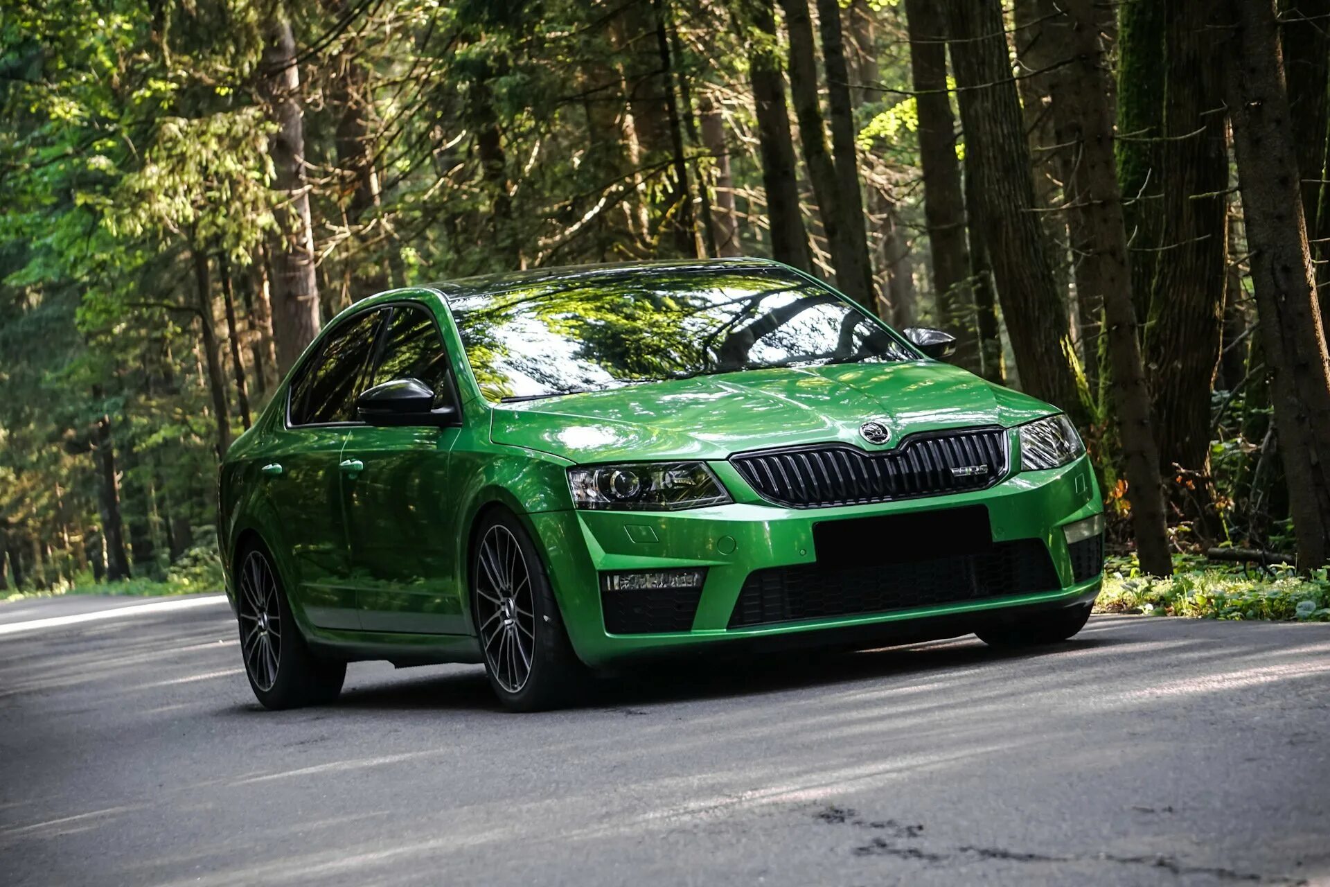 Skoda octavia rs цена. Skoda Octavia a7 VRS. Škoda Octavia VRS a7. Škoda Octavia RS a6.