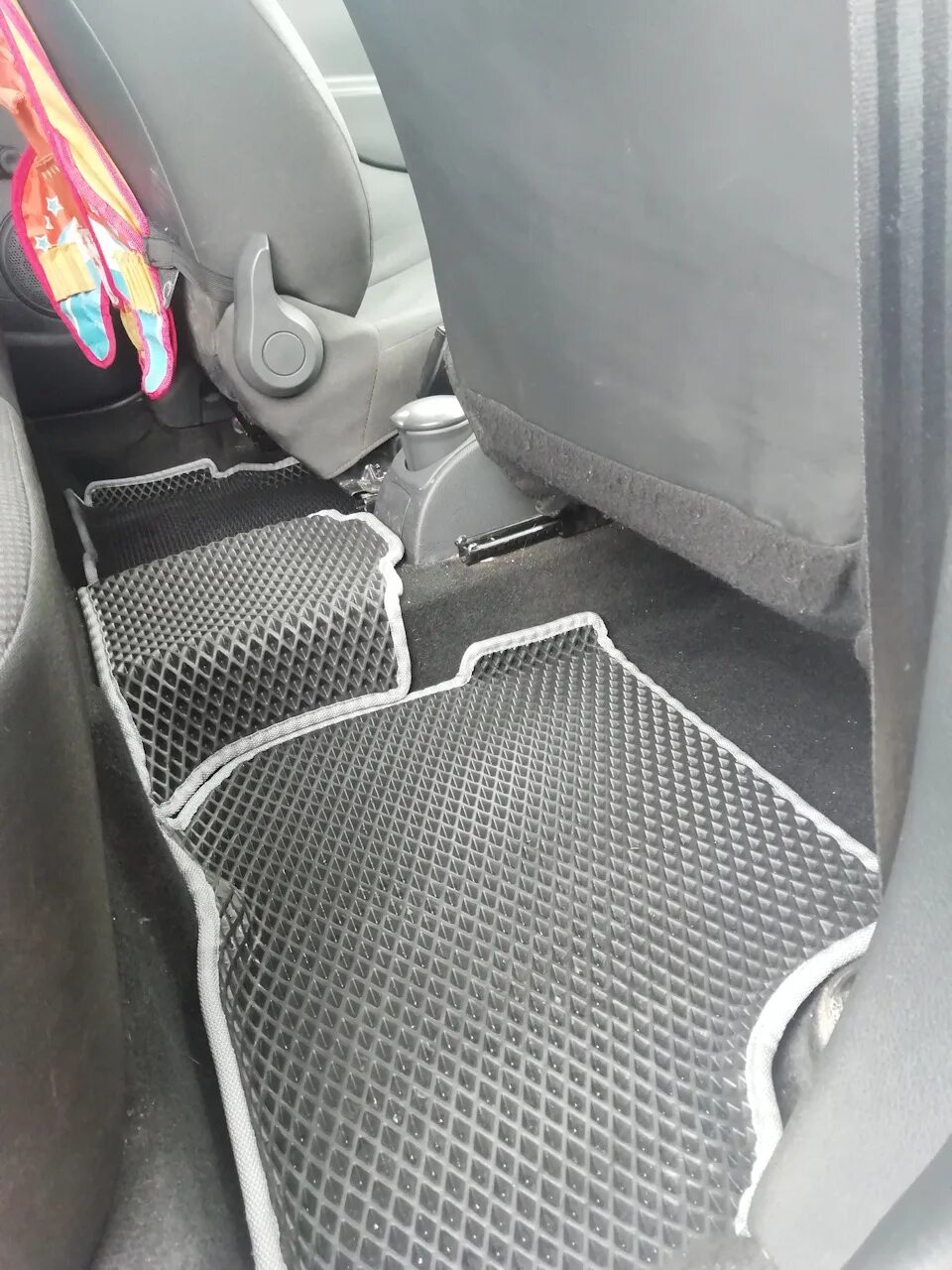 Коврики рено логан 2 нескользящие. Эва коврики логан. Эва коврики рено логан 2. Эва коврики логан. Эва коврики рено логан 2.