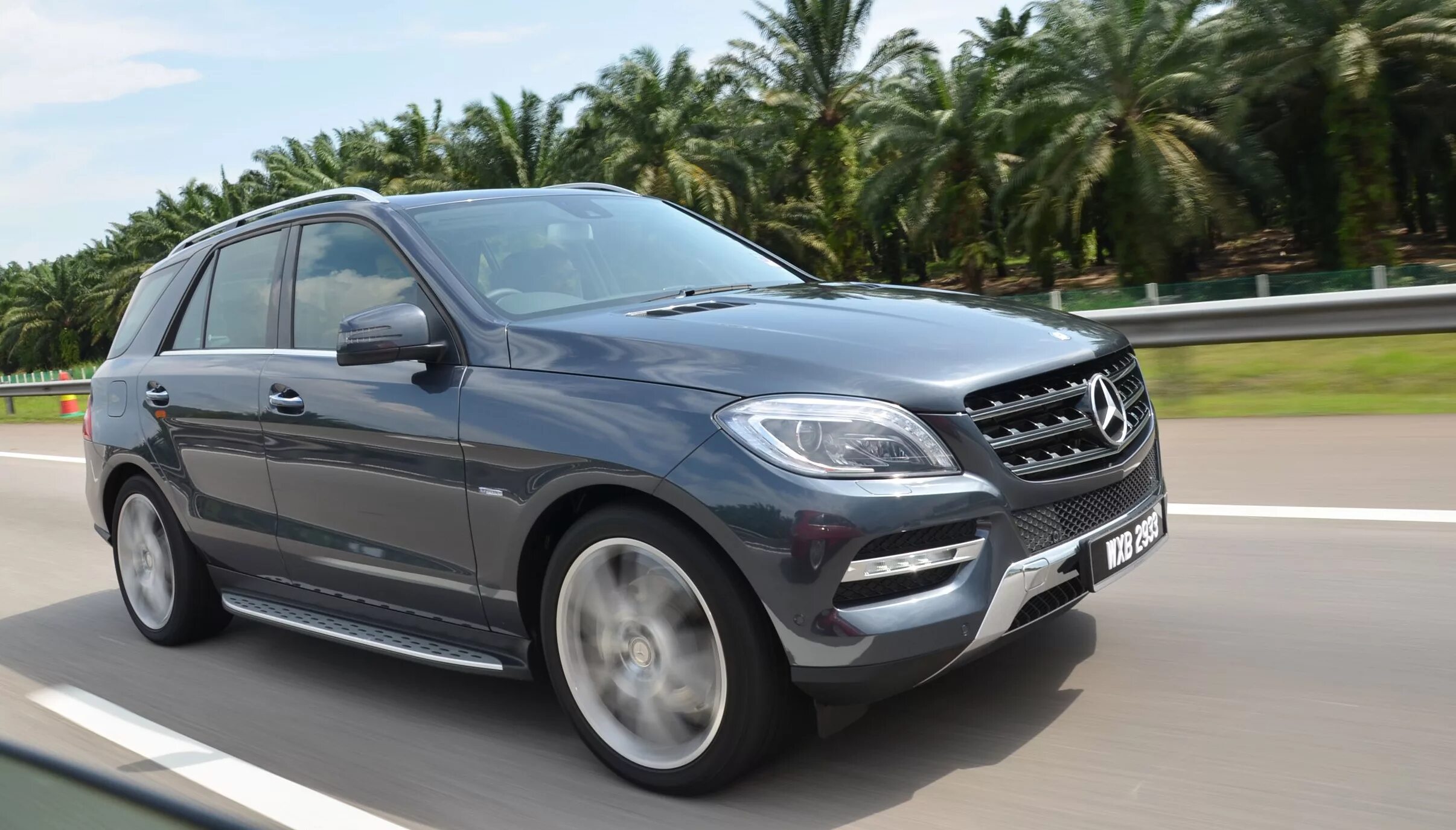 Mercedes ml 4matic. Мерседес ml 2021. Mercedes ml 350 4matic 2018. Мерседес ml 350 2021. Mercedes ml 350 4matic 2021.