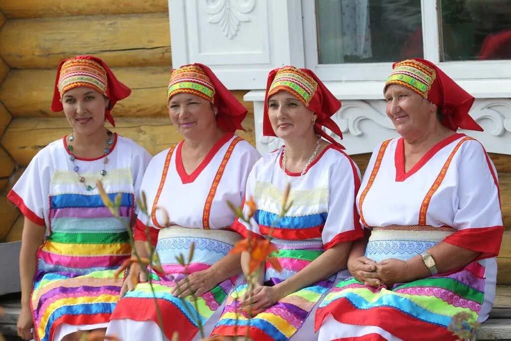 Какие люди живут в алтайском крае. Алтайский край народности. Жители Алтайского края. Коренные народы Алтайского края. Народы живущие в Алтайском крае.