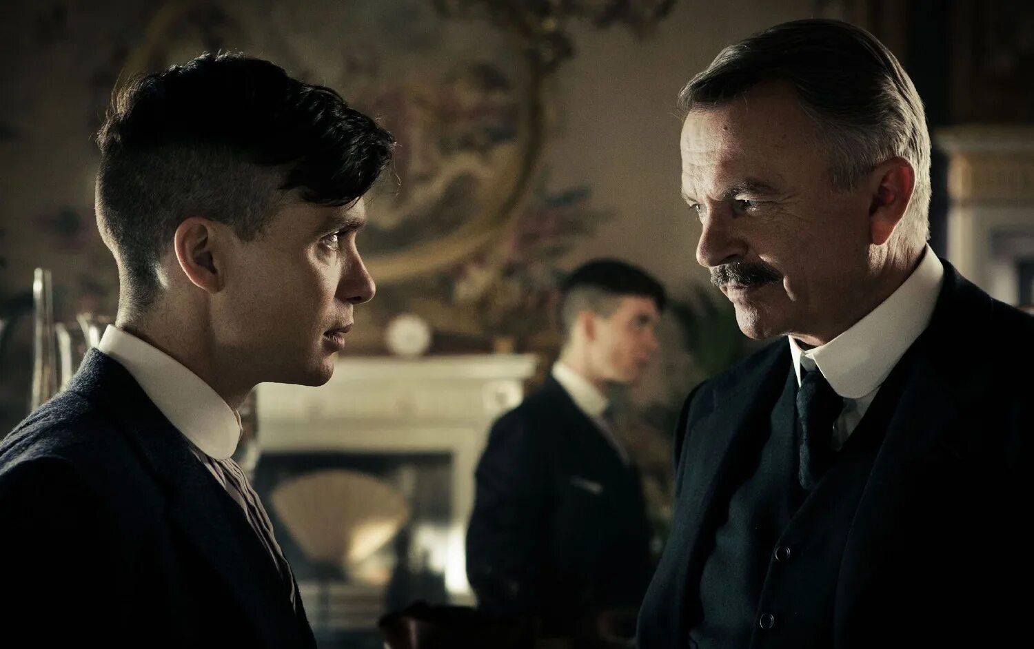 Кинопоиск острые. Острые козырьки / Peaky Blinders (2013). Киллиан Мерфи острые козырьки 2013.