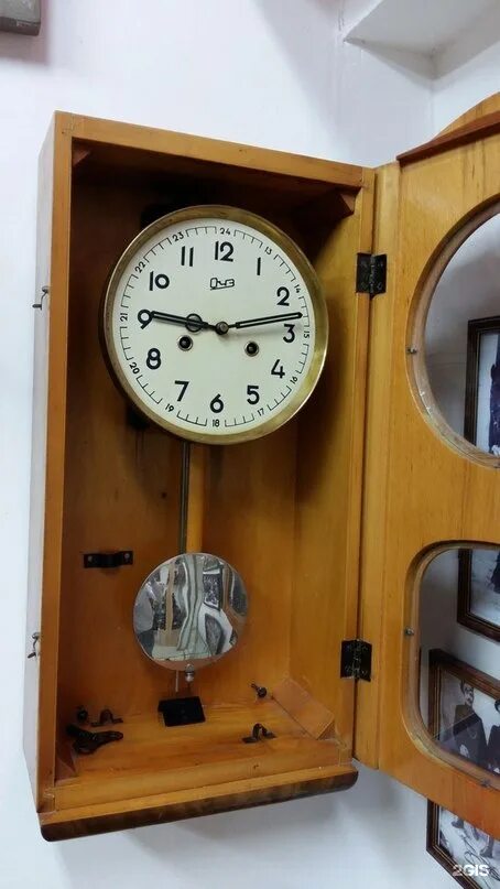 Вторая жизнь часов. Раритетные настольные часы. Стиль кухни с часами ОЧЗ. Часовые мастерские Миасс. Старинные приспособления для ремонта часов.
