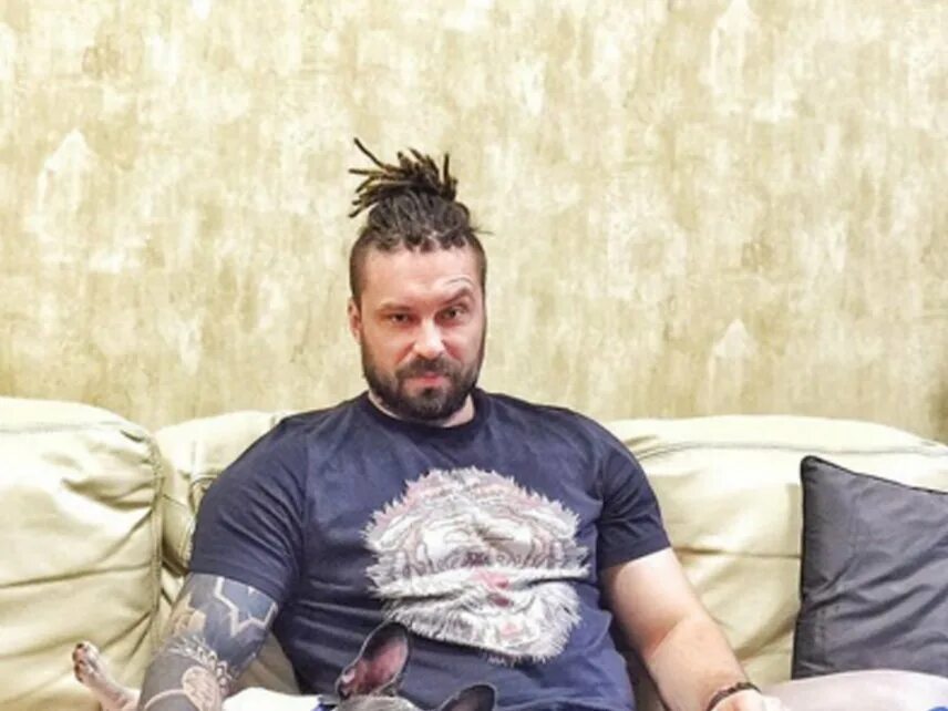 Бурито без очков. Гарик бурито. Бурито Игорь Бурнышев. Игорь Бурнышев без бороды. Игорь Бурнышев солист группы