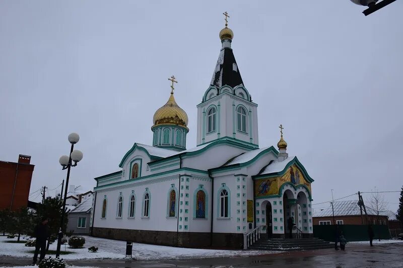 Храм станица Динская Краснодарский край. Динская храм Святой Троицы. Динская Краснодарский край , храмы?.