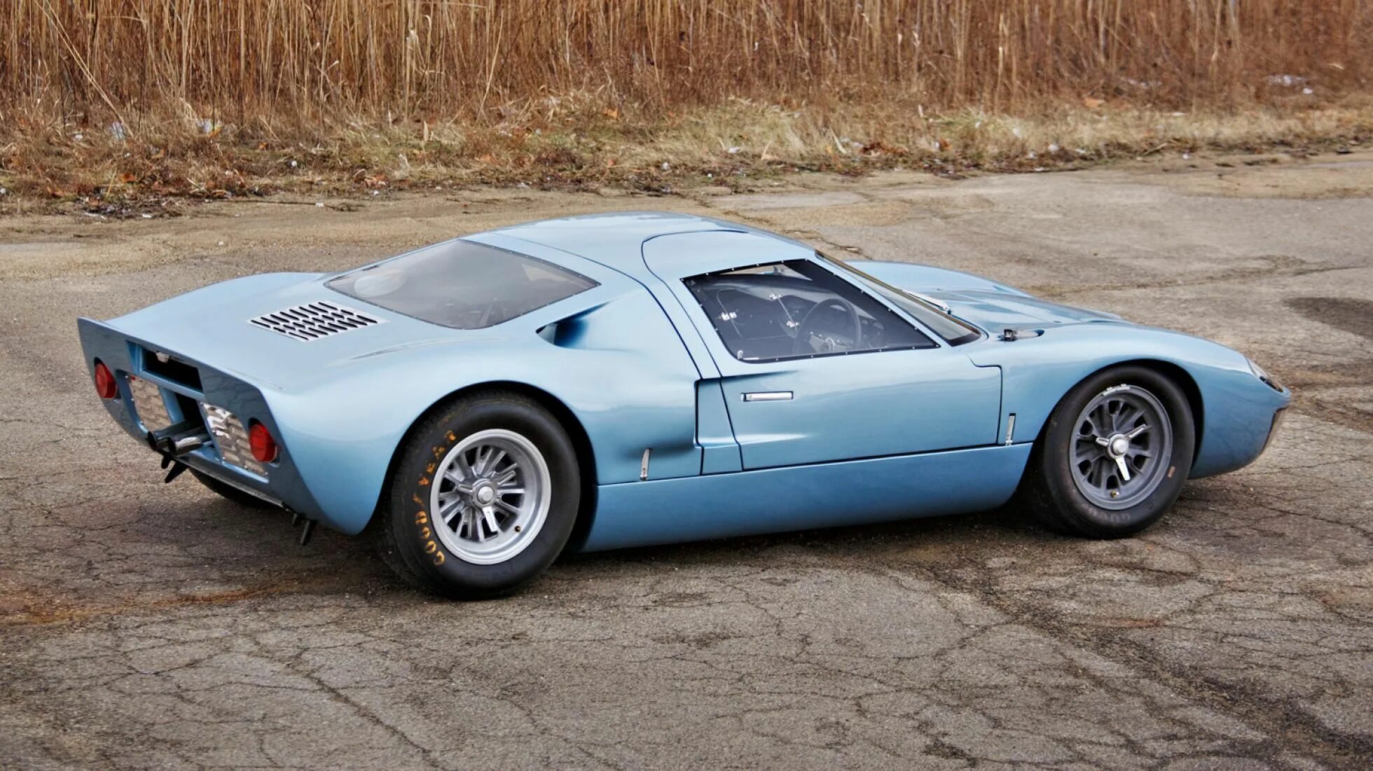 Ford gt40 mk1. Форд ГТ 40. Форд JT 40. Форд гт40 мк1. Gt 40 купить