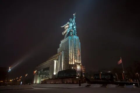 Рабочий и колхозница москва