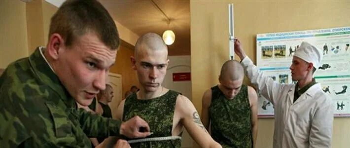 Врачи военкомат 16 лет. Судьи — уклонисты от армии. Медрота у срочников. Врачи в военкомате. Вознаграждение за уклонистов от армии.