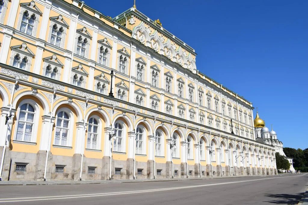 Большой кремлевский дворец история. Кремлевский дворец Баженова. Большой Кремлёвский дворец Московский Кремль. Большой Кремлёвский дворец 1838 1849.