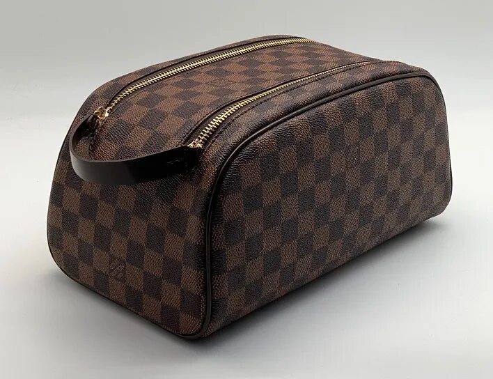 Луи Виттон сумка несессер. Мужская косметичка Louis Vuitton. Косметичка коричневая. Косметичка коричневая с буквами t.