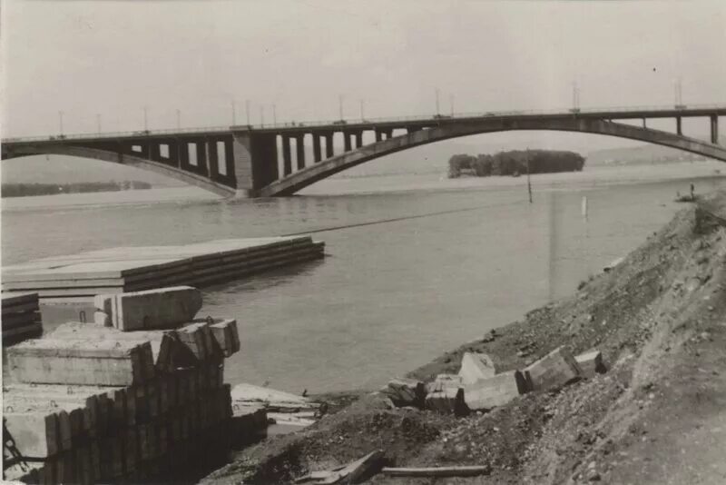 Потоп красноярск 1966. Наводнение в красноярске 1966 года. Наводнение 66 года в красноярске. Наводнение в красноярске 1966 года. 1966 год красноярск.