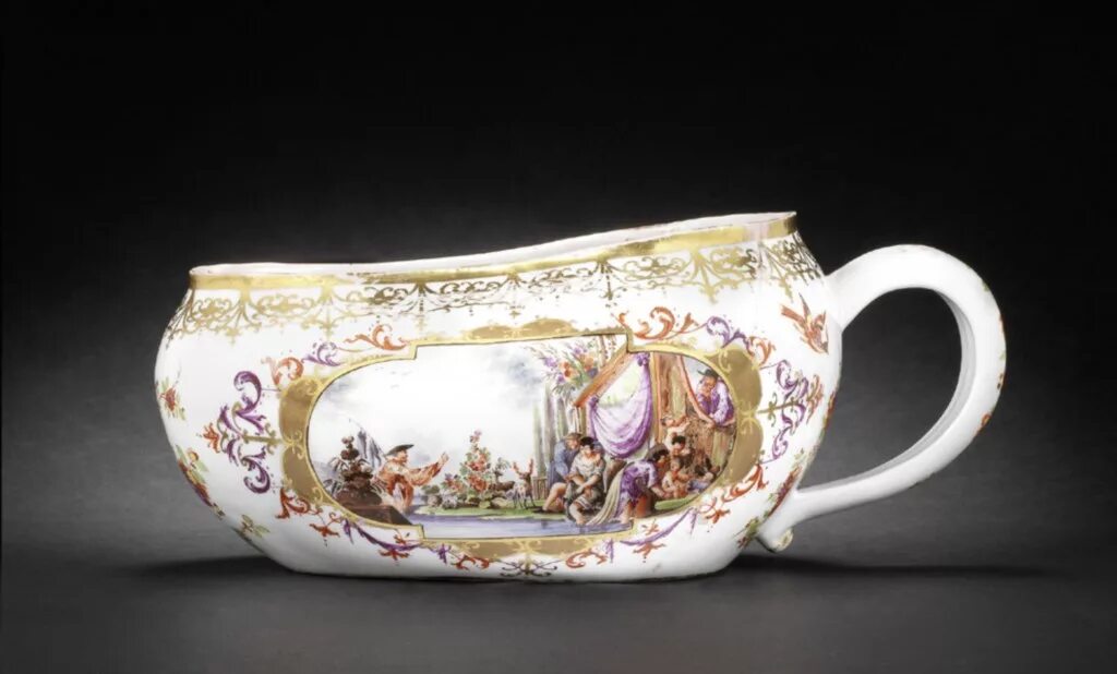 Sèvres Manufactory Chamber pot (Pot de chambre ovale) French, Sèvres The Metropo