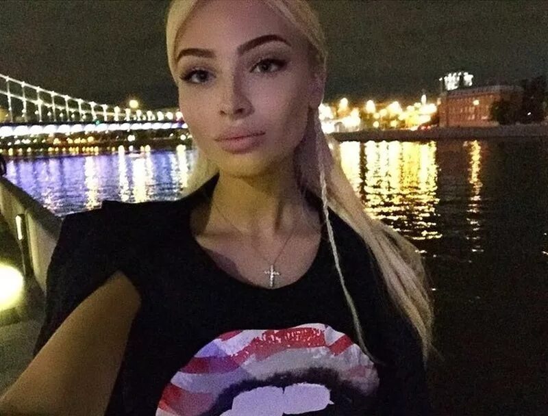Часы шишковой