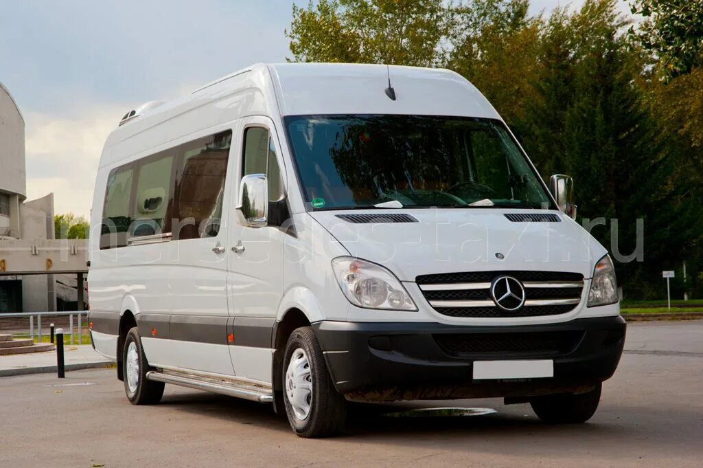 Мерседес Спринтер пассажирский. Mercedes Sprinter 20. Мерседес Спринтер пассажирский 20 мест. Микроавтобус Мерседес Спринтер 20 мест.