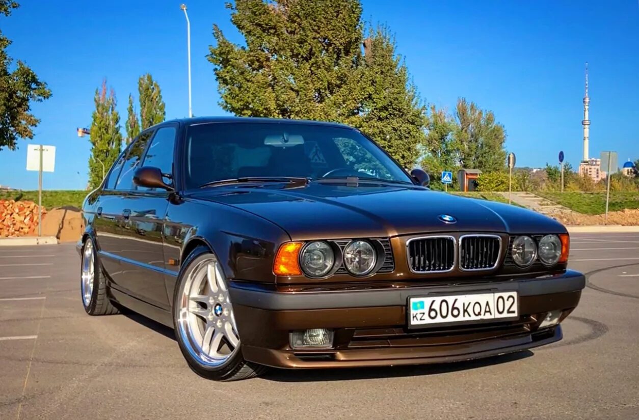 BMW 5 e34. BMW m5 e34 525i. BMW m5 525 e34. BMW 5 e34 540. Кузова бмв е34