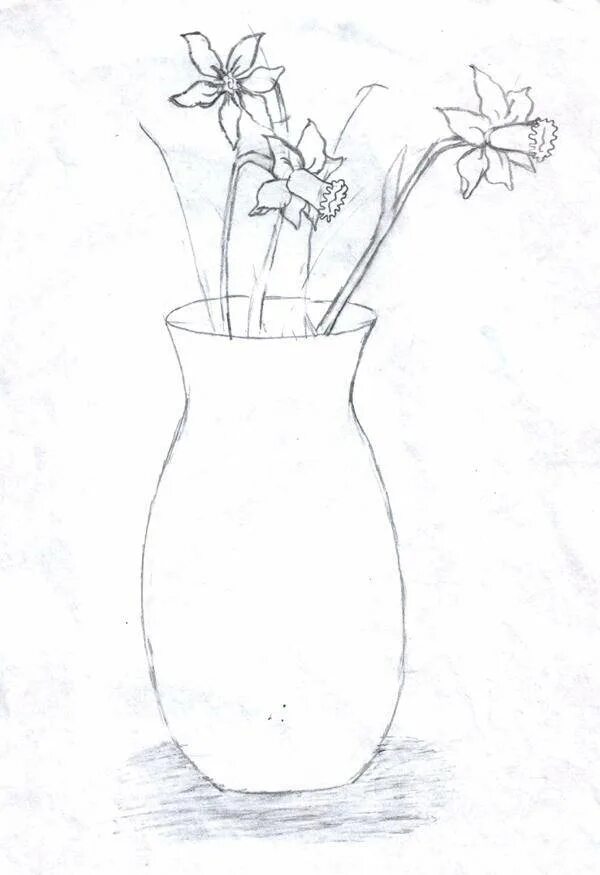 Легкий рисунок цветов в вазе. Рисование вазы с цветами. Эскиз вазы с цветами карандашом. Ваза с цветами легко. Лёгкая ваза с цветами для срисовк.