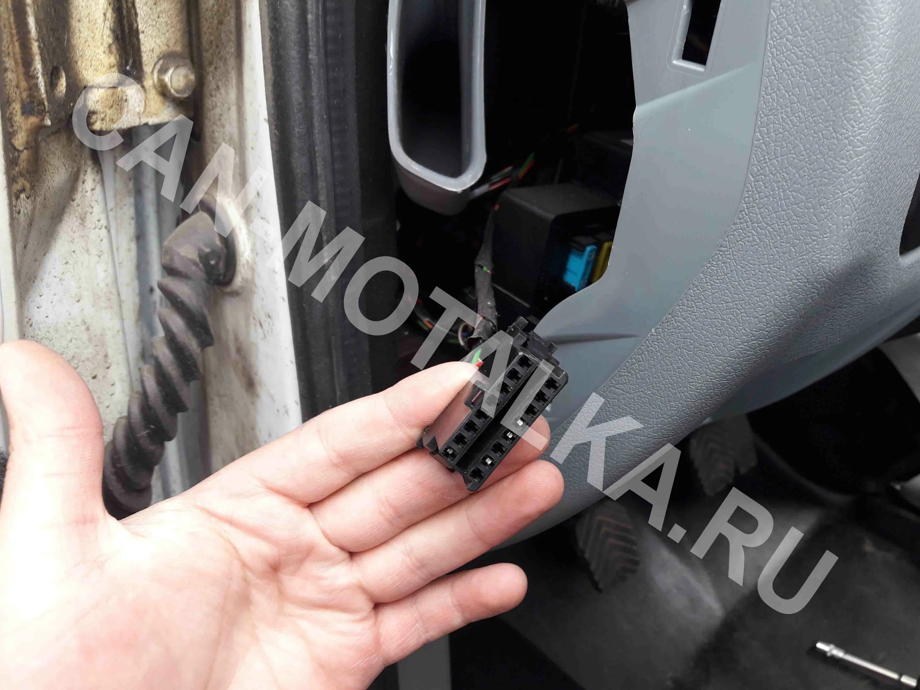 Газель где находится обд. Obd разъём газель. диагностический разъем газель бизнес. разъём obd2 газель next. obd разъем газель некст.