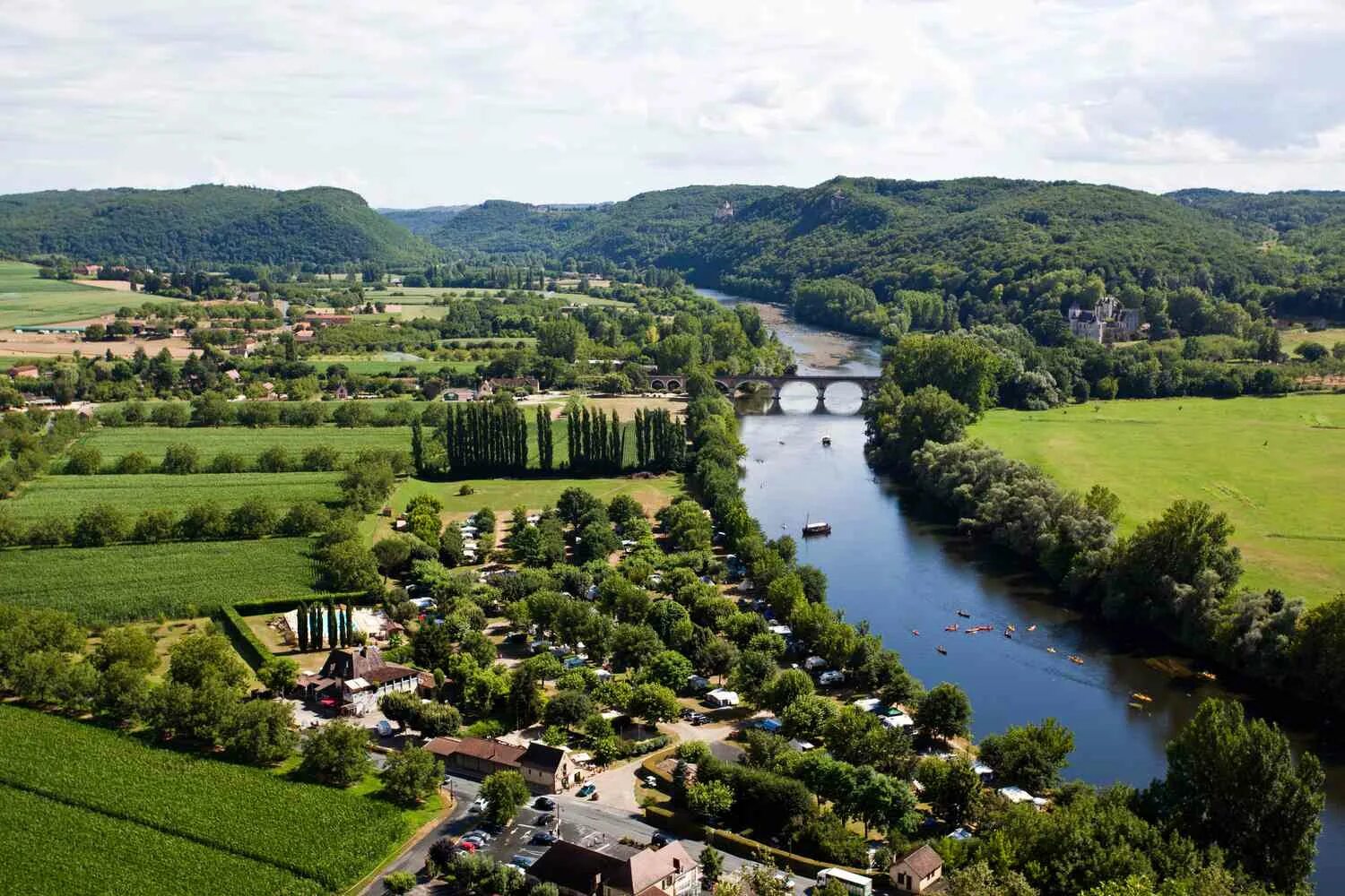 France western. Регион гран вэст франция. De la saucerie near -in orn. France western. Винодельческий регион юго западной франции.