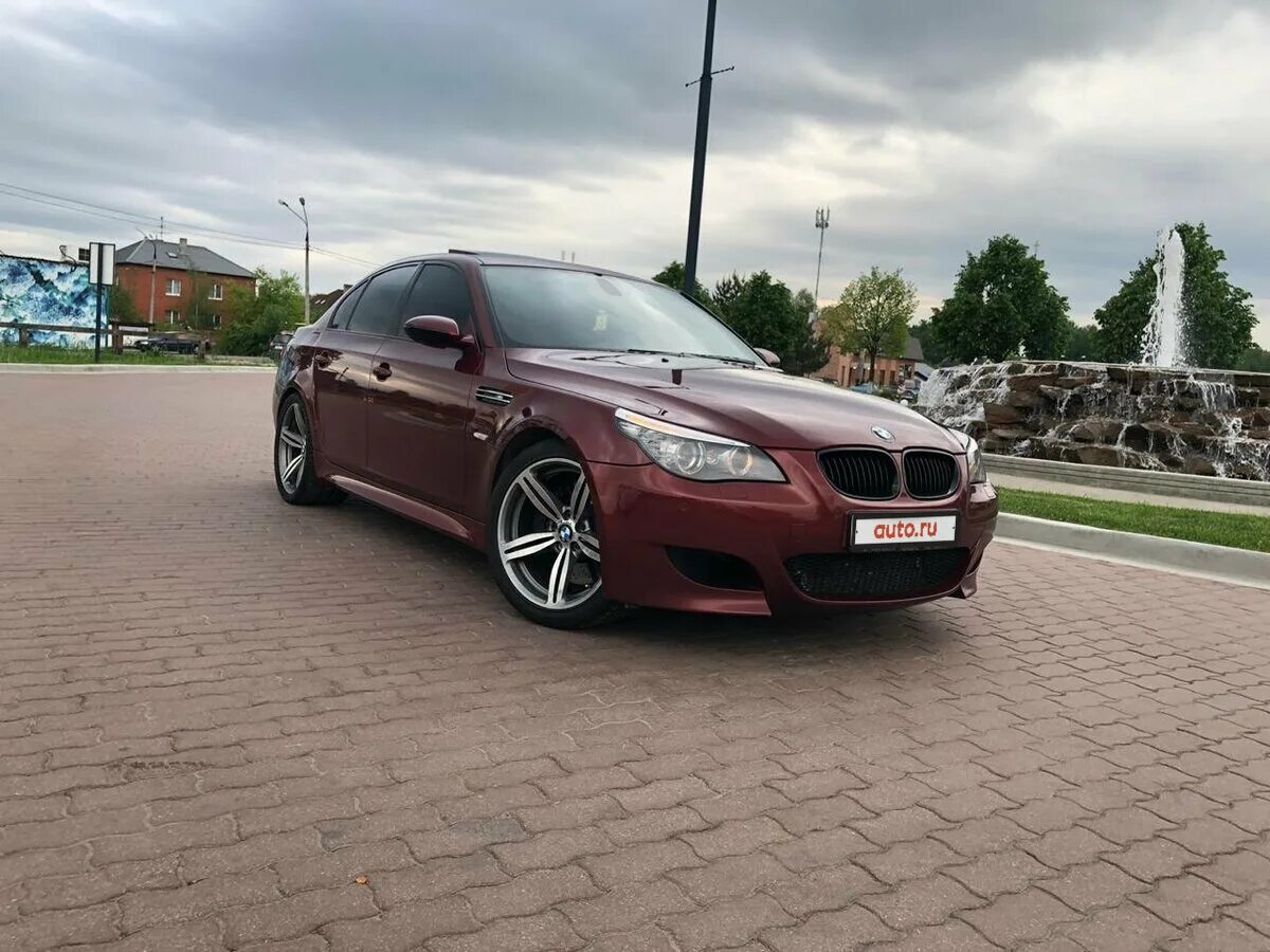 BMW m5 e60 тень. BMW m5 e60 Indianapolis Red. БМВ м5 е60 тень. BMW m5 e61 красная. М5 тень