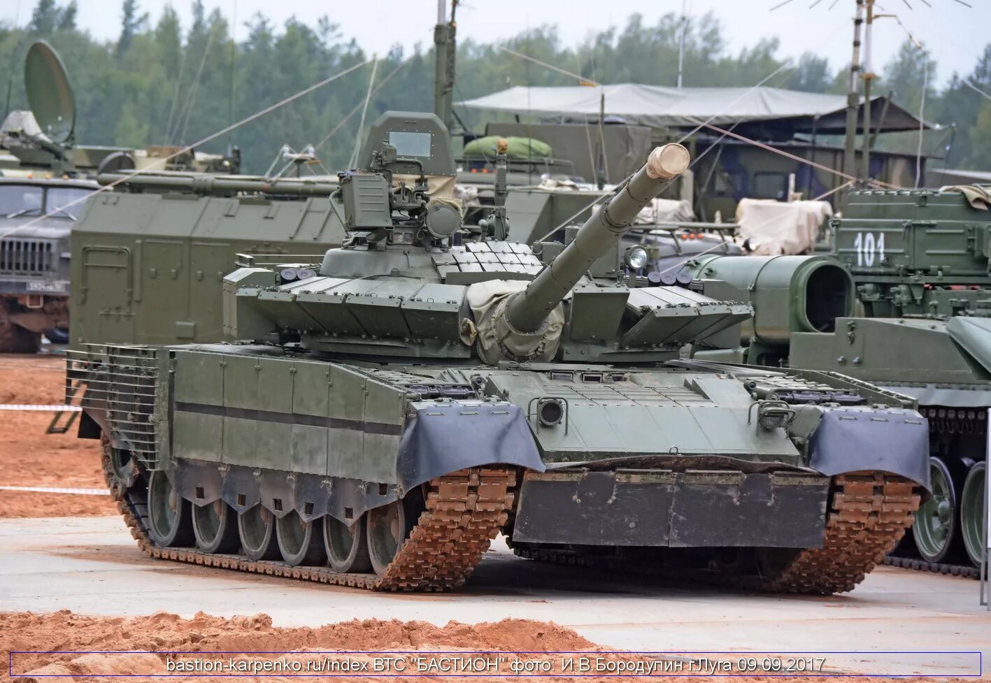 Т 80бвм 2025. Танк т-80бвм. модернизированный танк т-80бвм. т-80 бвм 2019. т-80 бвм основной боевой танк.