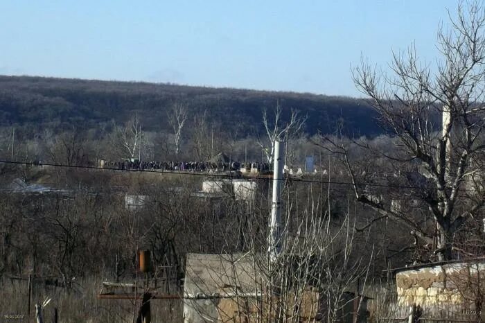 Станица луганская луганская область. Станица луганская стелла. Станица луганская 2000. Станично-луганская гимназия. Станица луганская переулок светлый 2.