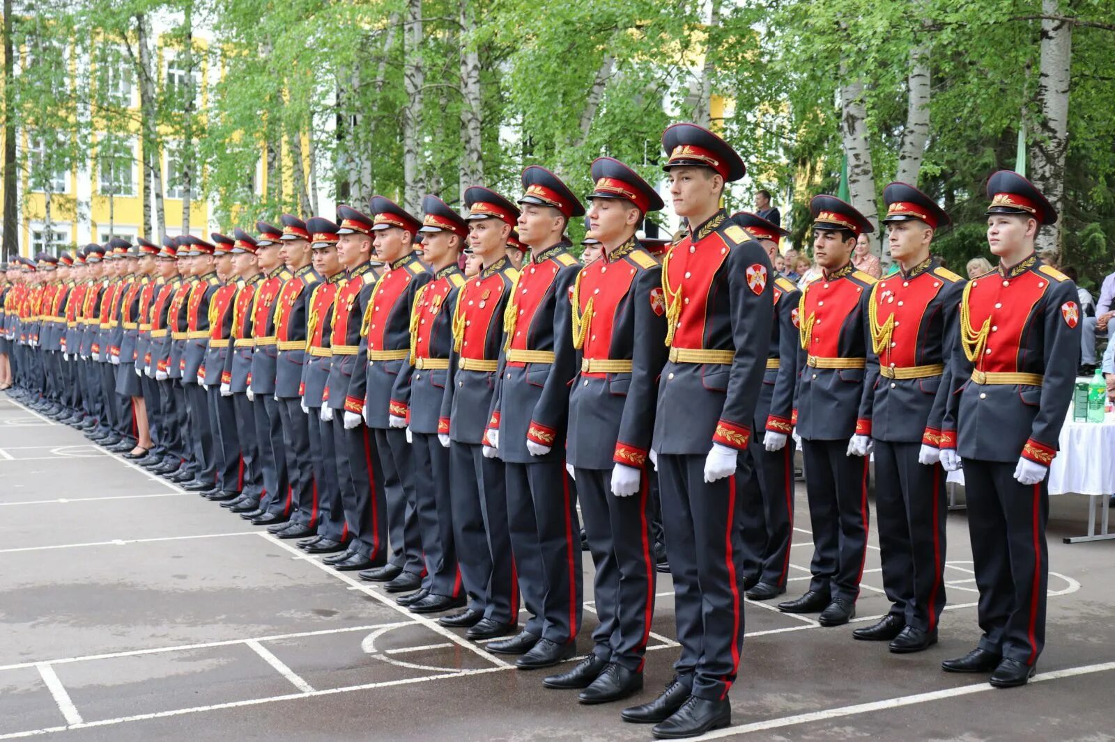 Пермское президентское кадетское. Пермское президентское кадетское училище войск национальной гвардии. Пермское кадетское училище Кузьмина. Пермского президентского кадетского училища войск Нацгвардии РФ. Ппку ВНГ им героя России ф Кузьмина.