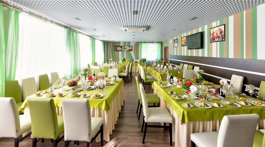 ресторан шок уфа. ресторан тан зорге 65. щепка ресторан уфа. холодец в ресторане. ресторан большой уфа.