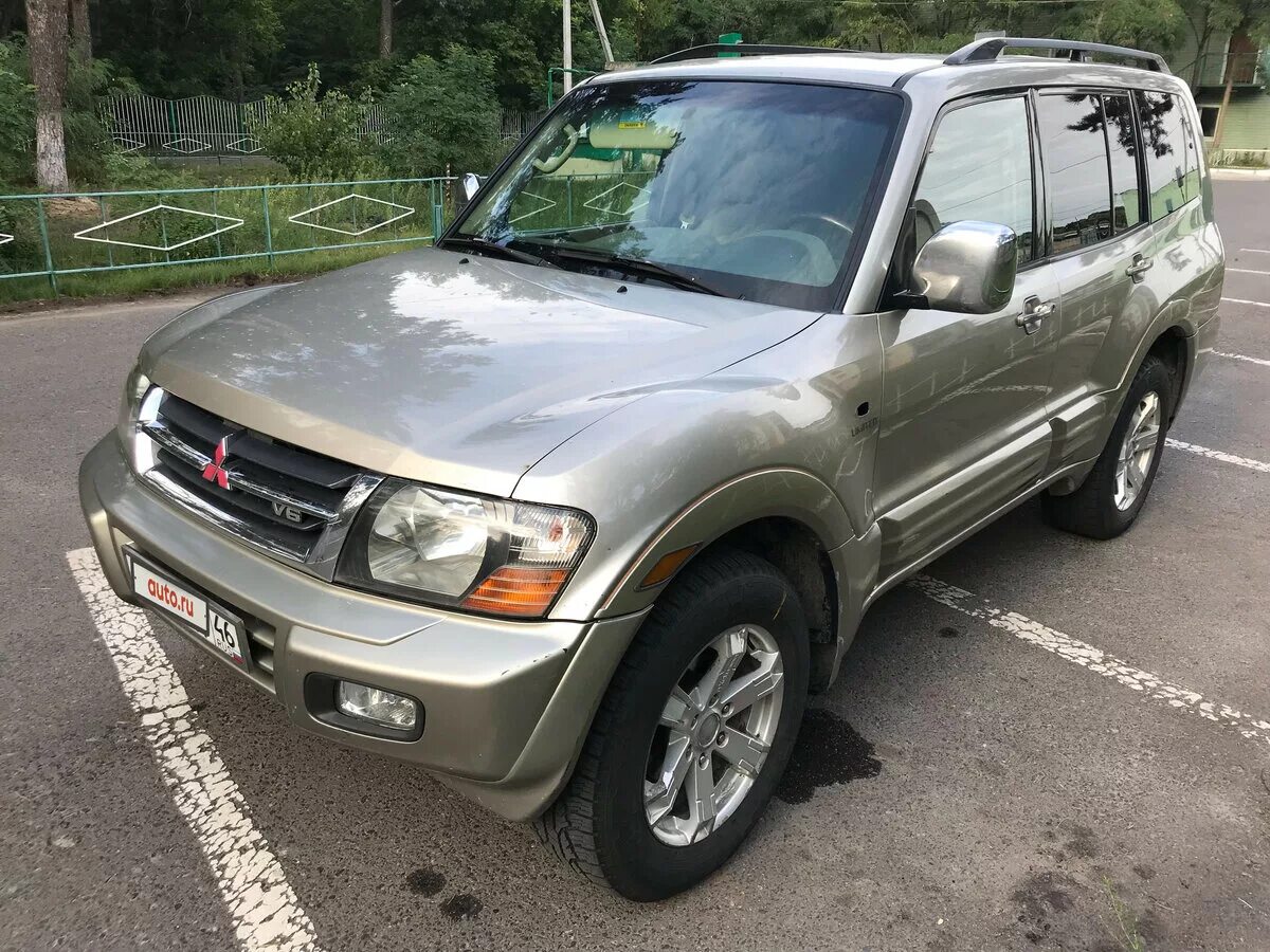 Mitsubishi montero 2001