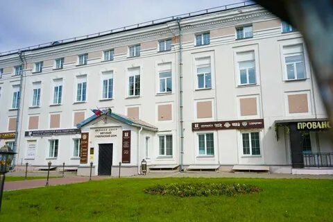 Октябрьский проезд 18 киров