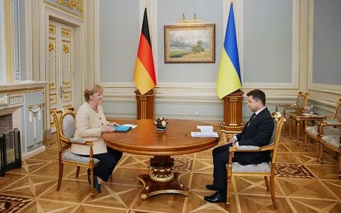Меркель зеленскому
