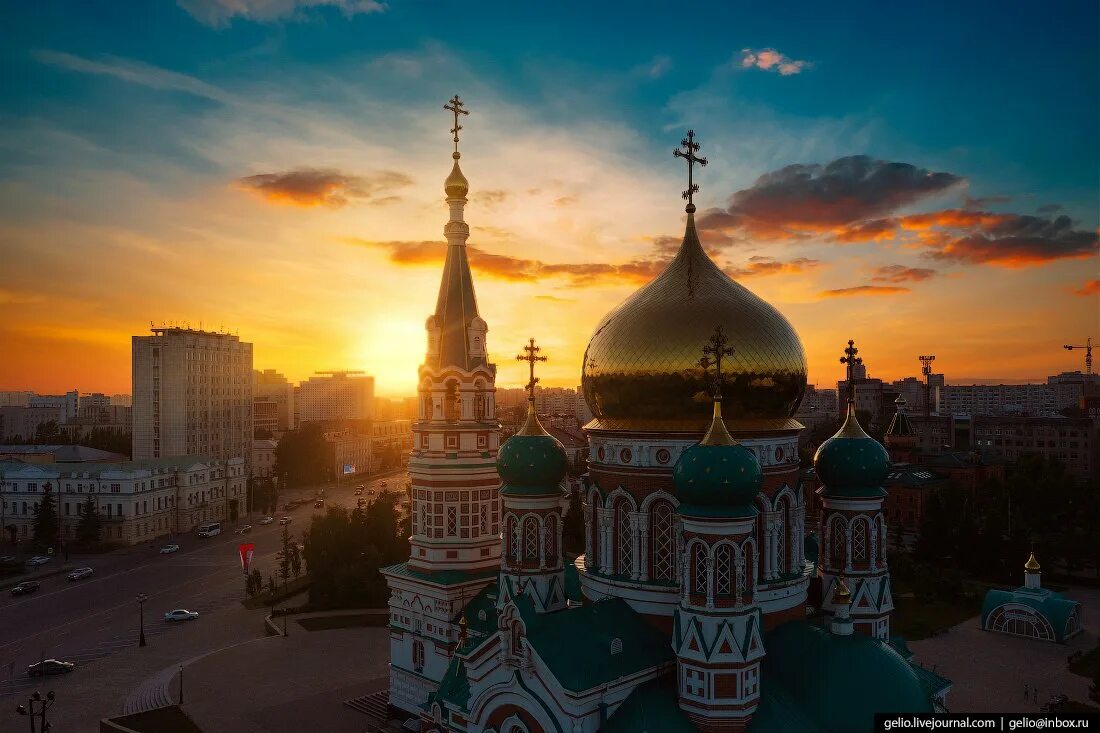 Соборная площадь Омск. Инди омск