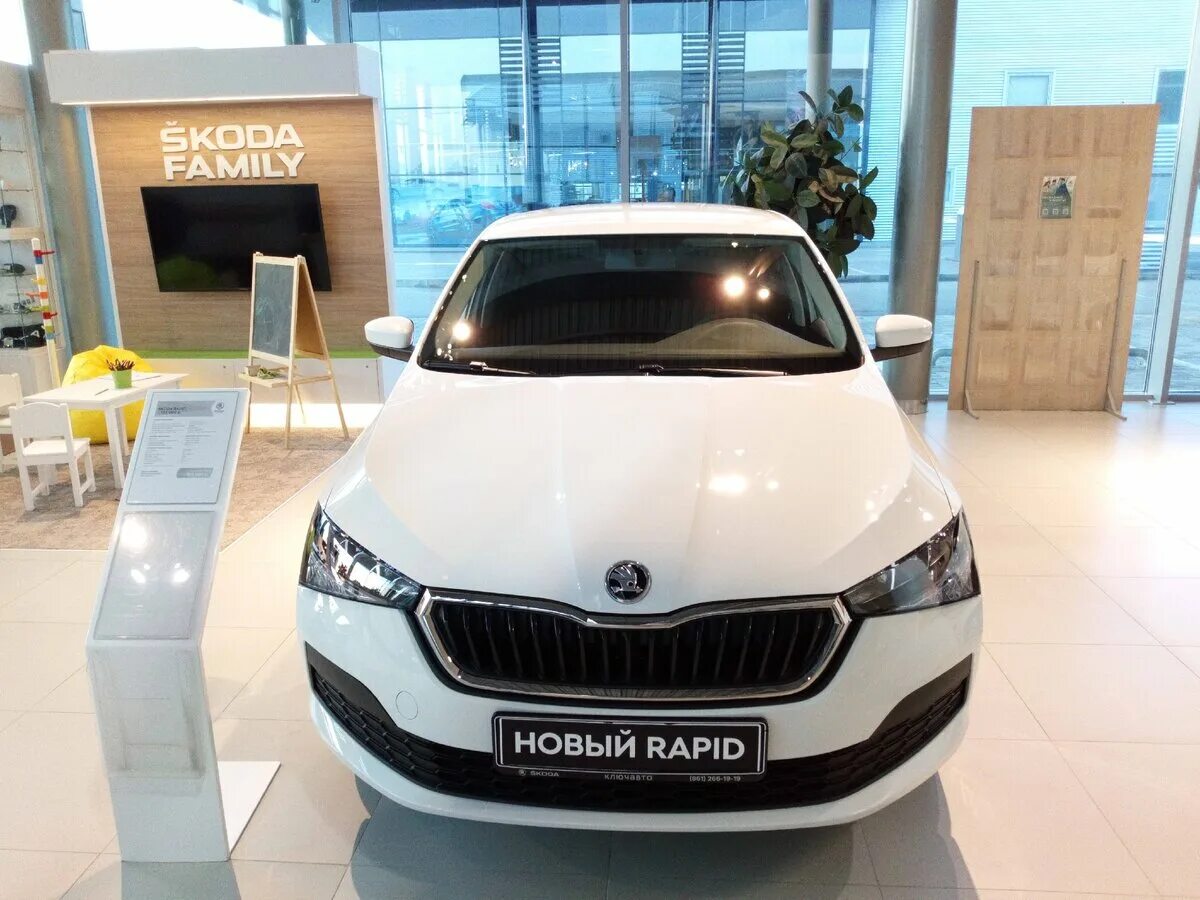 Рапид 2020 купить. Skoda Rapid 2020. Шкода Рапид 2022. Новая Шкода Рапид 2023. Шкода Рапид 2021.