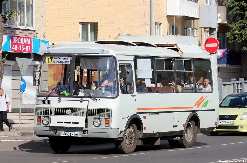 Колл орел. Пазик 17 маршрут. Автобус 17 а Орел. Маршрут 17 Орел. 17 Маршрут Воронеж.