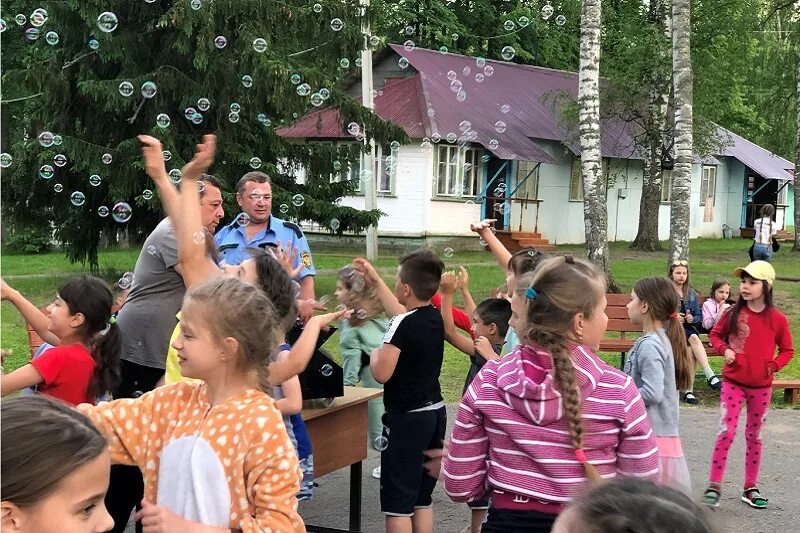 4 июня в лагере. Июнь лагерь. 4 июня в лагере. Лагеря под троицком детские. Лагерь днестровские зори дубоссары.