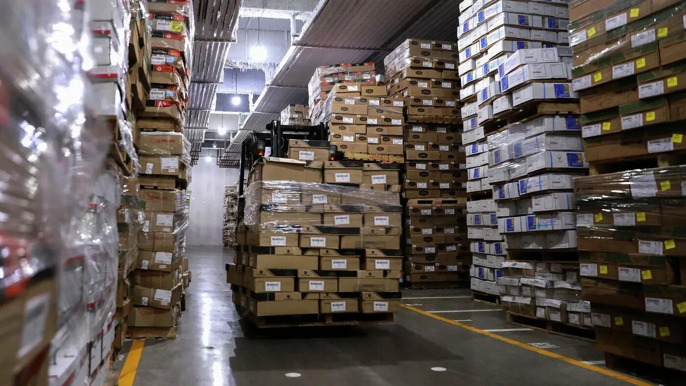 Параллельный импорт в россии. Параллельный импорт товаров. Импорту параллельному импорту. Октябрьский таможенный пост. Поставка параллельным импортом.