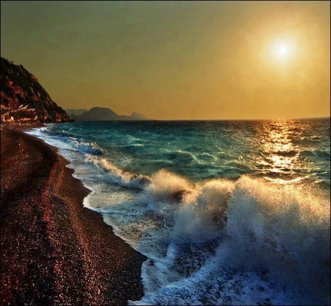Море прибой. Пляж ночью. Ночное море. Ночной шум моря. Ласковое море.