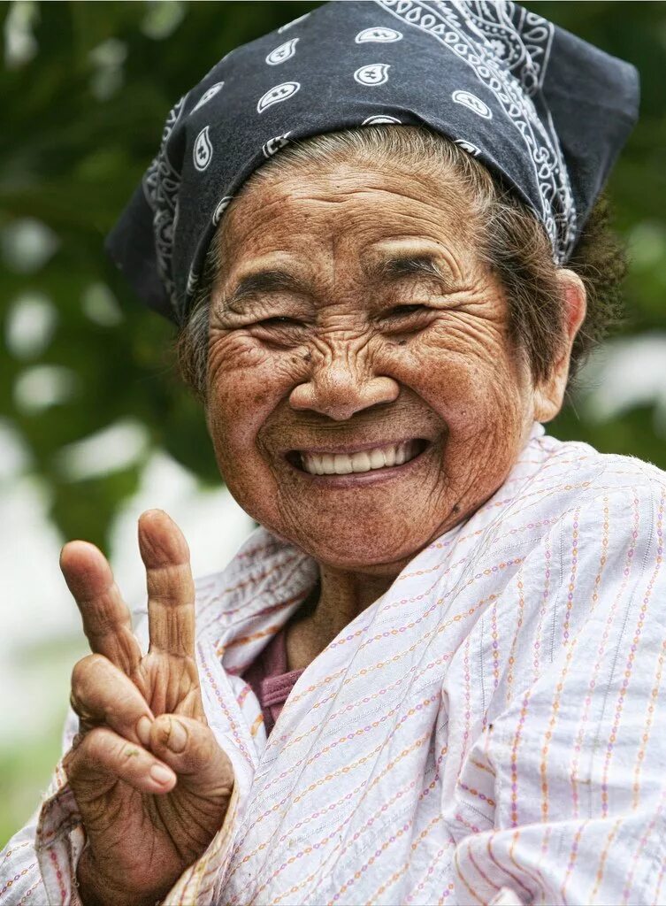 Японские долгожители Окинава. Остров Окинава Япония долгожители. Жители острова Окинава. Долголетие японцы Окинава. Долголетие китая
