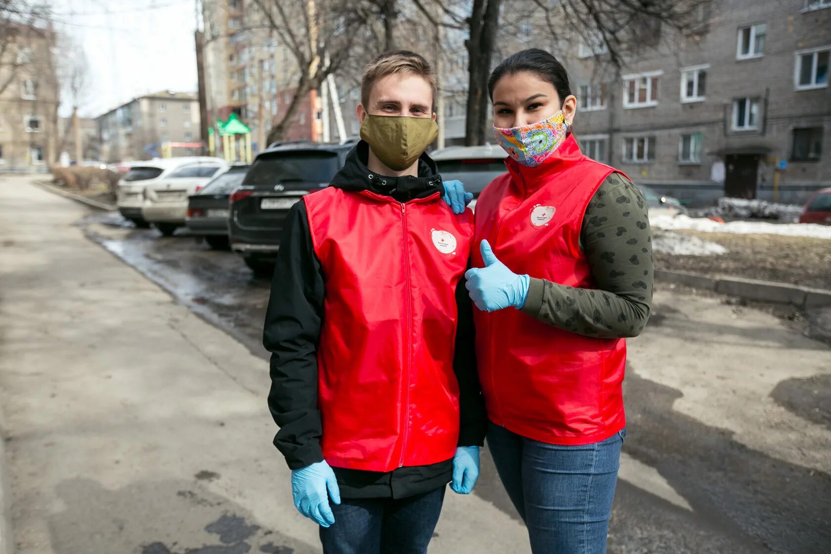 Волонтеры подмосковья бланк. Волонтеры МСК. Волонтёры Московской области. Форма волонтеров Москва. Мос обл волонтер.