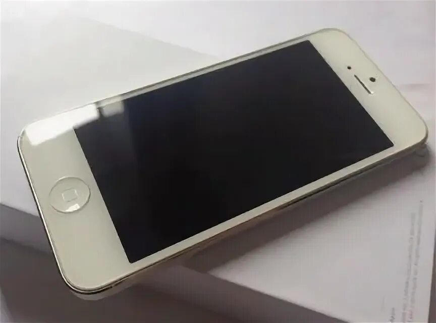 Смартфоны на авито в краснодаре. Авито телефон 8000 рублей новый. Телефон 1500р. Iphone 4s black. Prestigio 7.