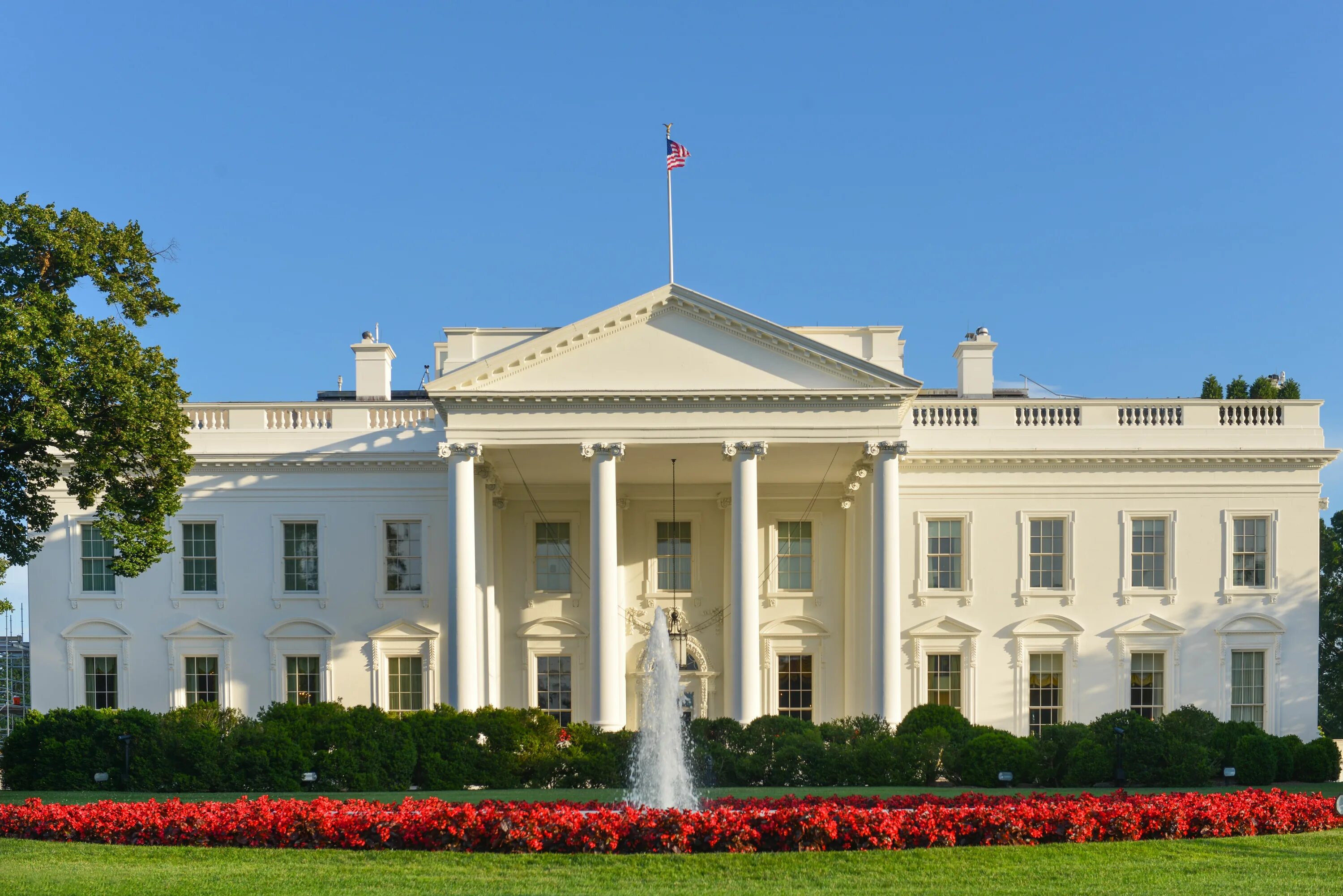 Дом в сша в вашингтоне. Жан пьер белый дом фото.