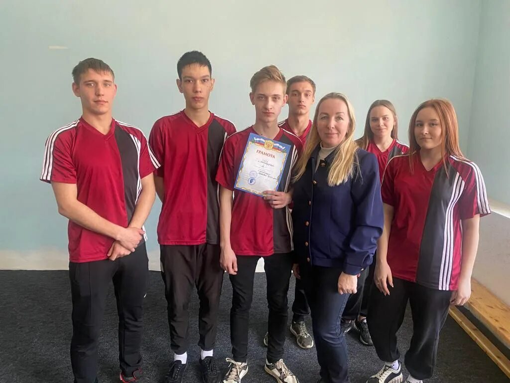 школа 79 новокузнецк. профессиональный колледж г новокузнецка. школа 26 новокузнецк учителя. гпоу новокузнецк училище 29. гпоу пк г.