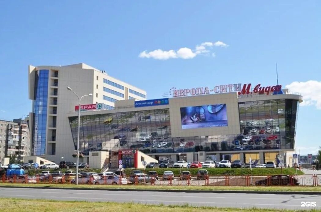 нижневартовск сити. европа сити нижневартовск. нижневартовск йвропасит. мфк европа сити нижневартовск. европа-сити нижневартовск магазины.