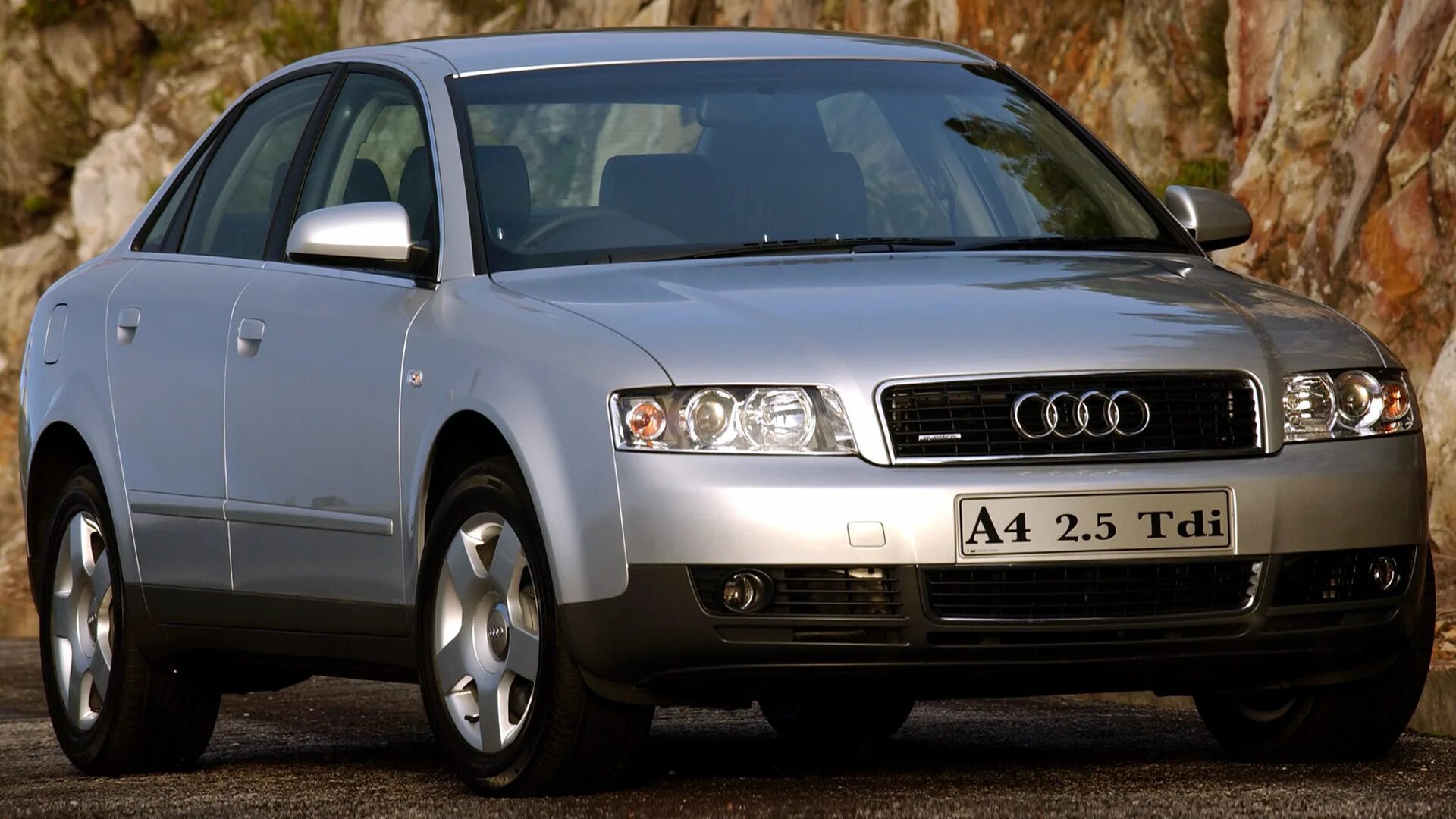 Ауди 6 2000 годов. Audi a4 2004. Ауди а4 кватро 2000. Audi a4 2000. 2000 Audi a4 sedan.