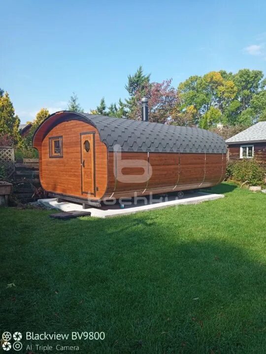 Баня бочка диогена. Супер бочка. Бани бочки в ульяновске. Овальная баня бочка с панорамным остеклением. Бани бочки люкс.