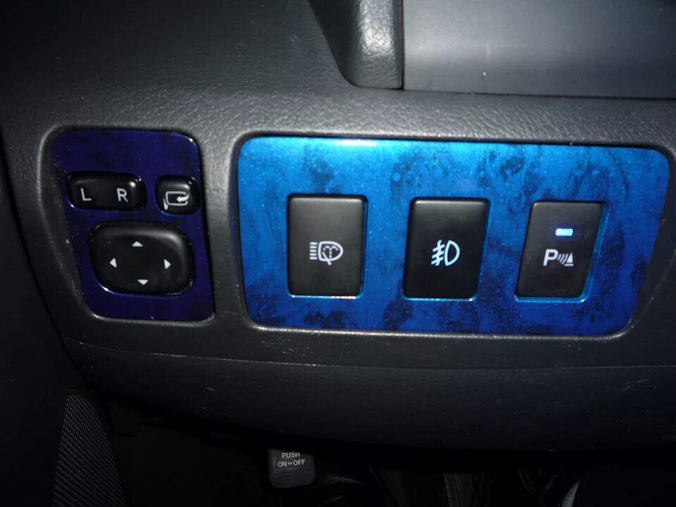 Фишка парктроника lexus gx460. Как включить парктроник. Кнопка парктроника камри 70. Кнопка отключения парктроника toyota. Кнопка парктроника мазда сх5.