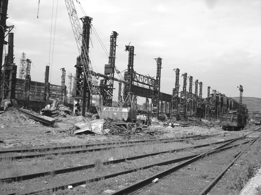 Площадь кмк новокузнецк. Тоннель под кмк. Дворец культуры и техники кмк - дккм (ксцм). Кмк новокузнецк завод. Тоннель кмк новокузнецк.